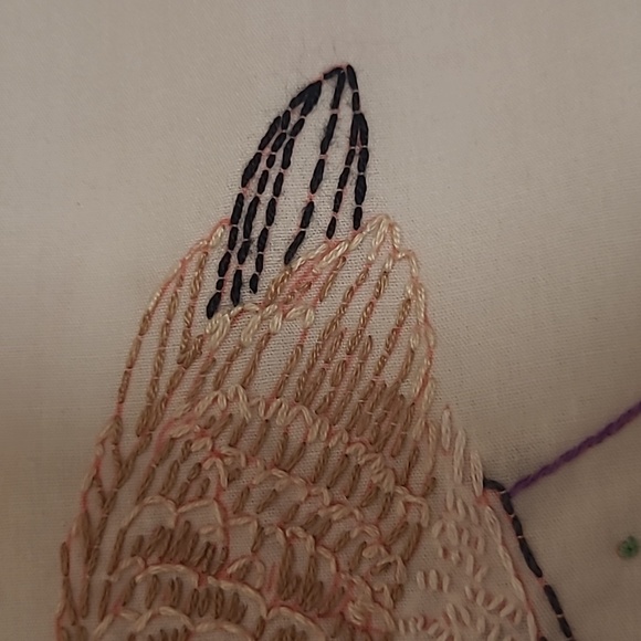 Vintage Hand Stitched Hawaii State Bird & Flower - Picture 4 of 16